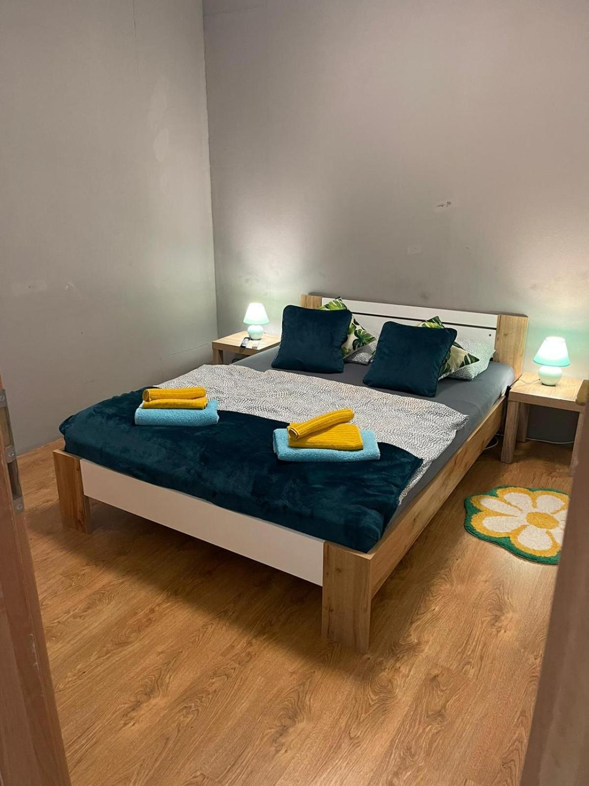 Velky Apartman Bratislava Eksteriør bilde